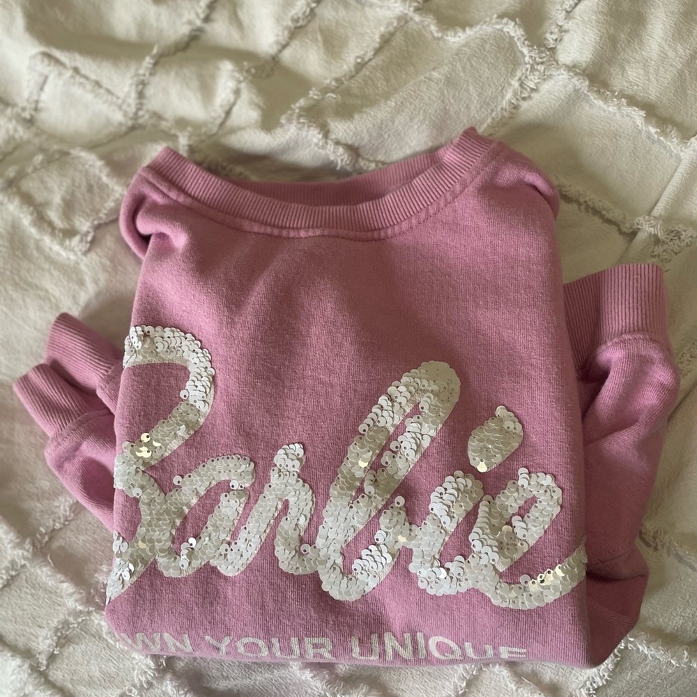 Girls Zara Barbie sweatshirt in Barbie pink. Size 11-12